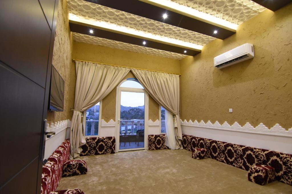 Golden White Hotel Ta'if Exterior photo