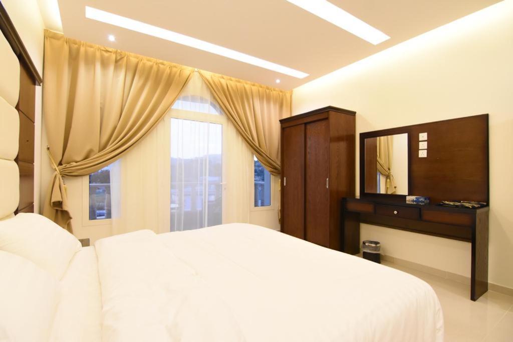 Golden White Hotel Ta'if Exterior photo