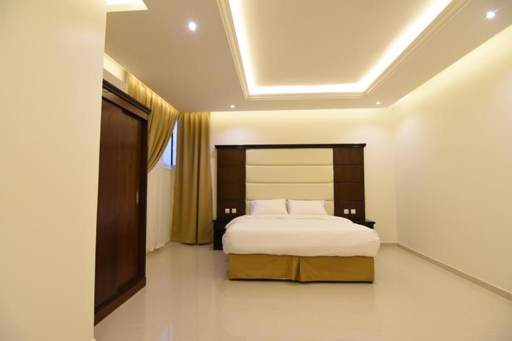 Golden White Hotel Ta'if Exterior photo